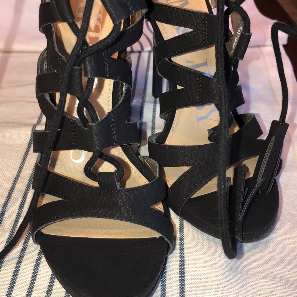 Sam & Libby Heels - Picture 10 of 11